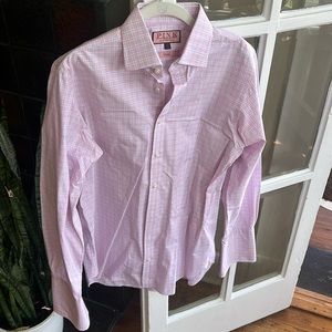 Thomas Pink classic fit button down shirt. Pink plaid. Size: 15-33.5